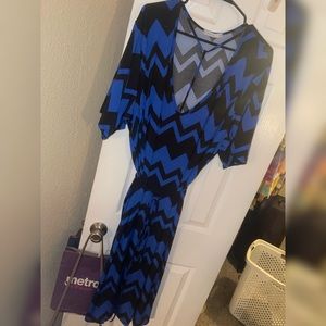 REBDOLLS Black and Blue Chevron Print Dress with Belt